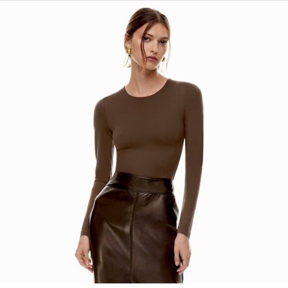 Tops - Babaton Contour Crew Longsleeve xs coffee bean